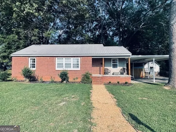 137 Oak ST, Summerville, GA 30747