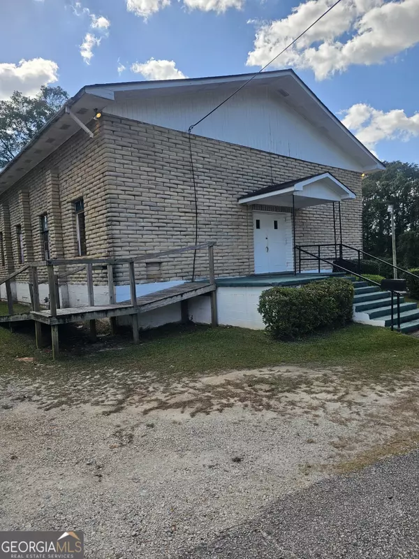 Valley, AL 36854,2002 43rd
