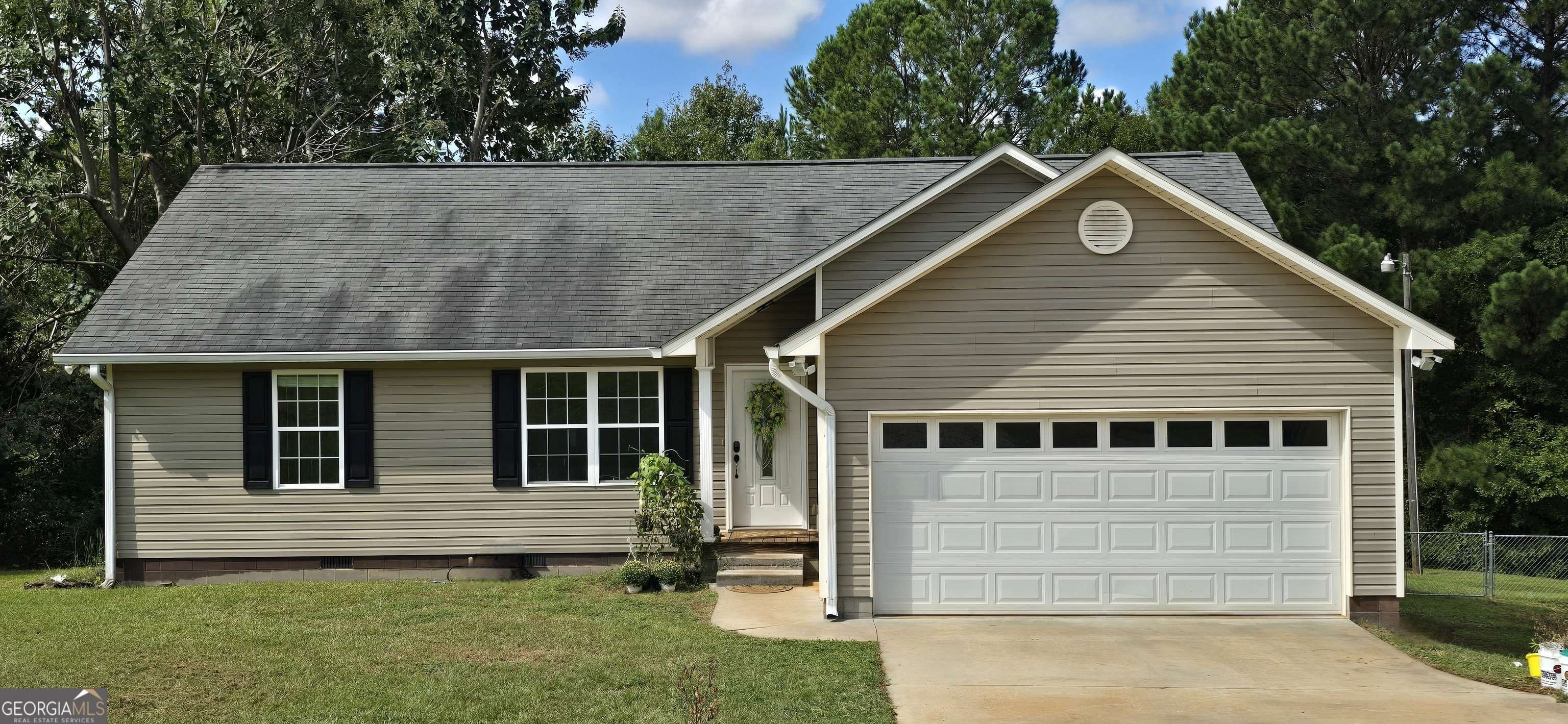725 Transylvania DR, Sandersville, GA 31082