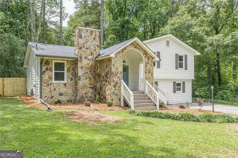 Newnan, GA 30263,40 Hearthstone