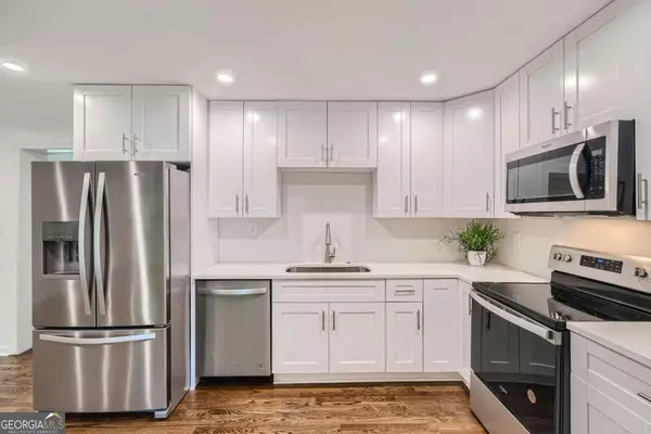 3621 Fairburn PL NW, Atlanta, GA 30331