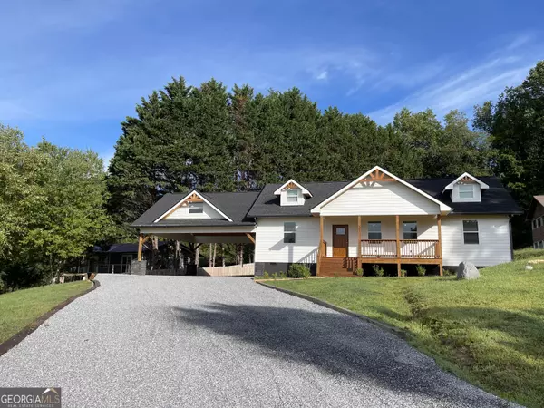 387 Chatuge LN, Hayesville, NC 28904