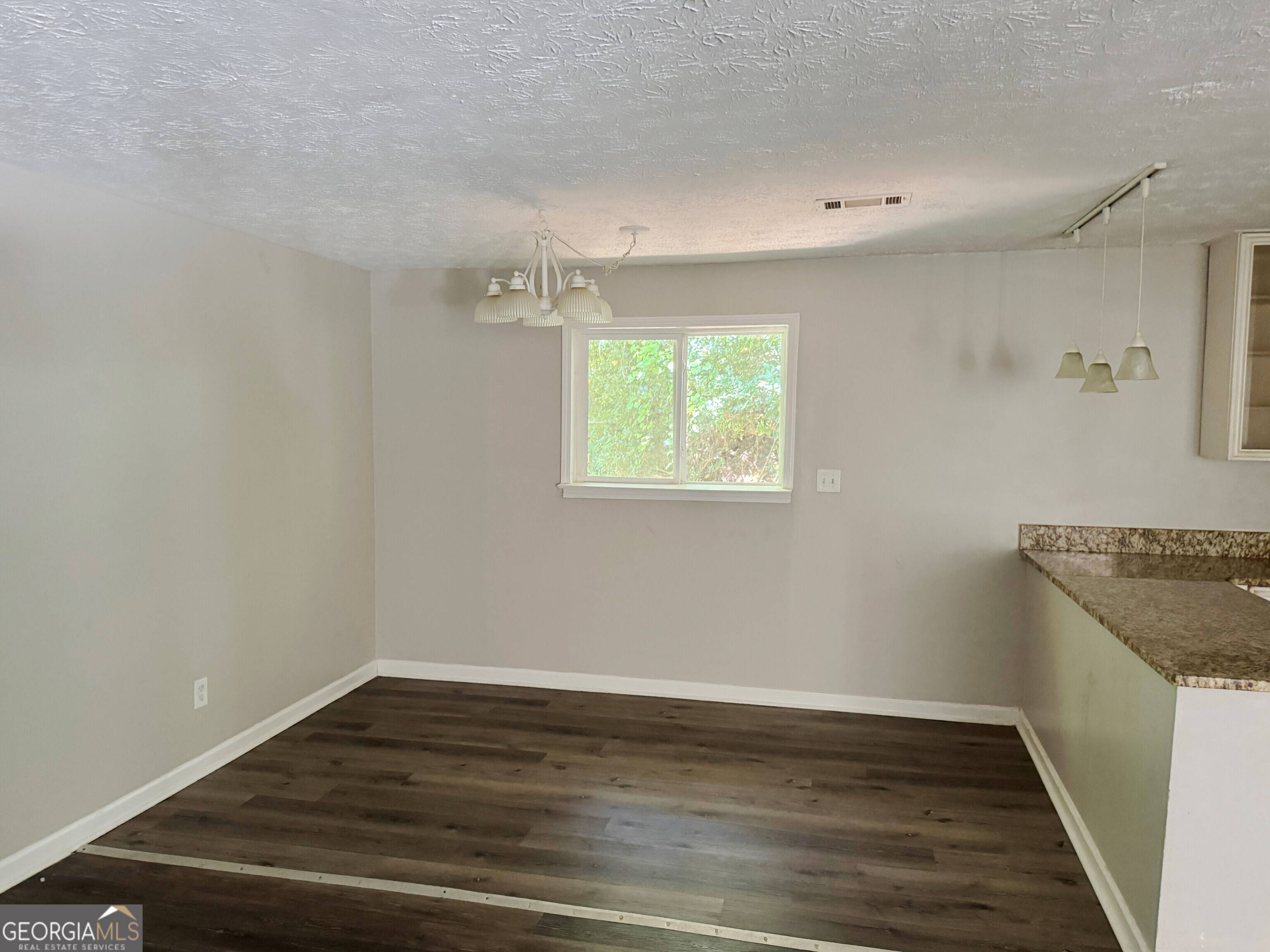 College Park, GA 30349,125 Holly Brook Road Southwest RD