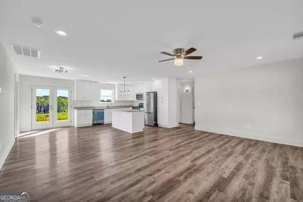 Bowman, GA 30624,235 W Hendricks ST #LOT 15