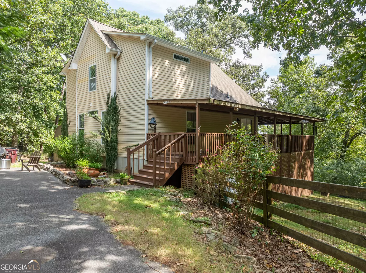 Dahlonega, GA 30533,466 Lakeview