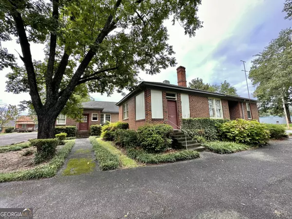 Eastman, GA 31023,205 Foster ST