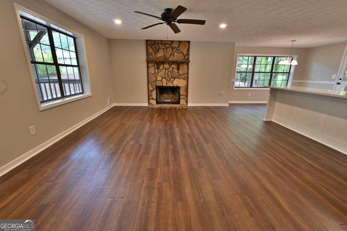 Marietta, GA 30066,3579 Autumn Leaves WAY