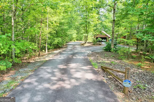 Clayton, GA 30525,0 Forest Canopy