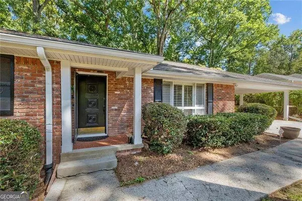 Sandy Springs, GA 30328,6875 Heathfield