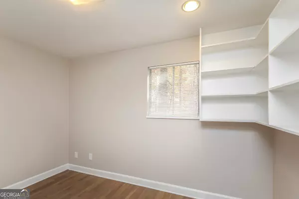 Atlanta, GA 30345,2072 Clairmont TER NE
