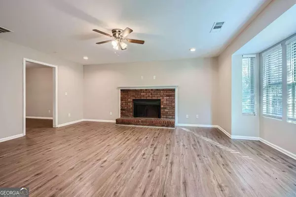 Douglasville, GA 30135,3240 Plymouth Rock DR