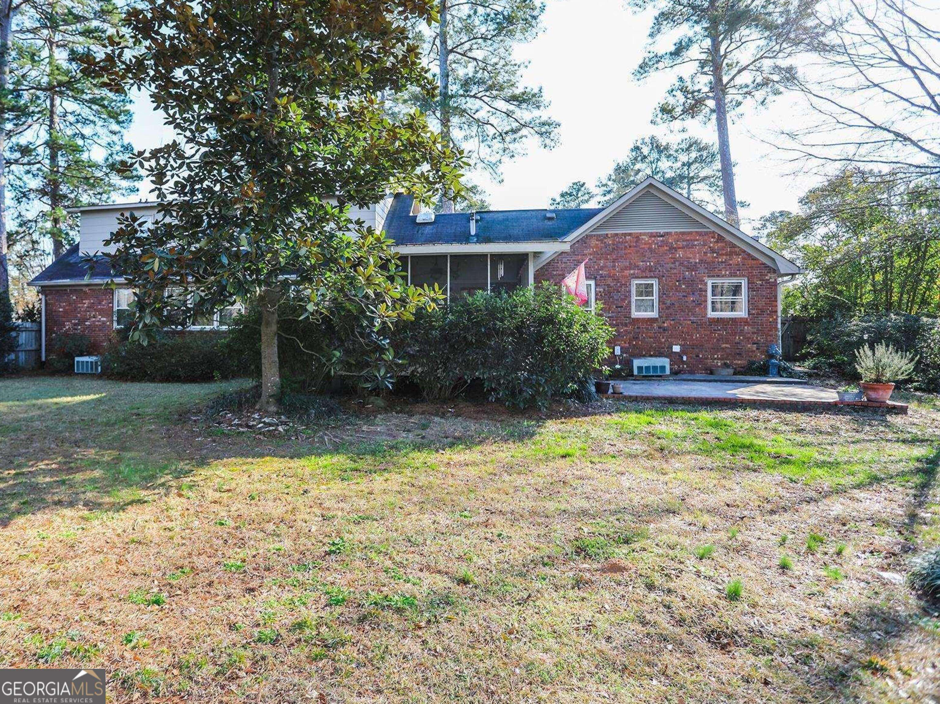 Macon, GA 31210,4657 Glenwood DR