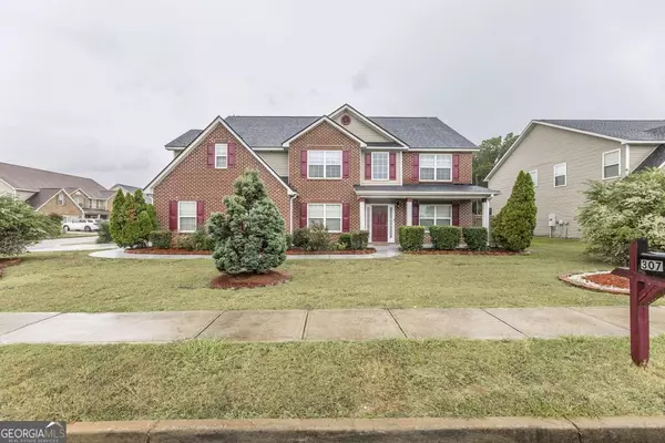 307 Broderick CIR, Warner Robins, GA 31088