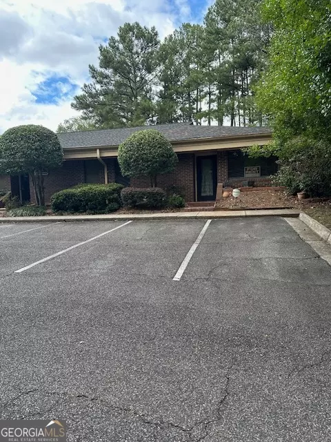 Roswell, GA 30076,11205 Alpharetta