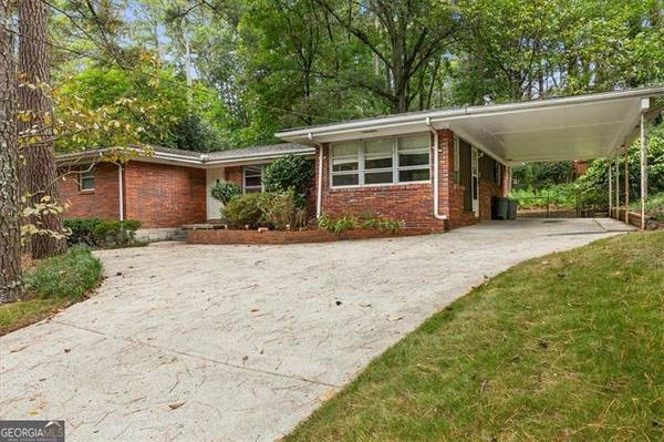 2478 WOODACRES, Atlanta, GA 30345