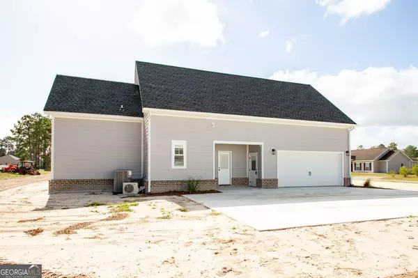 Waycross, GA 31503,623 Saddle CIR