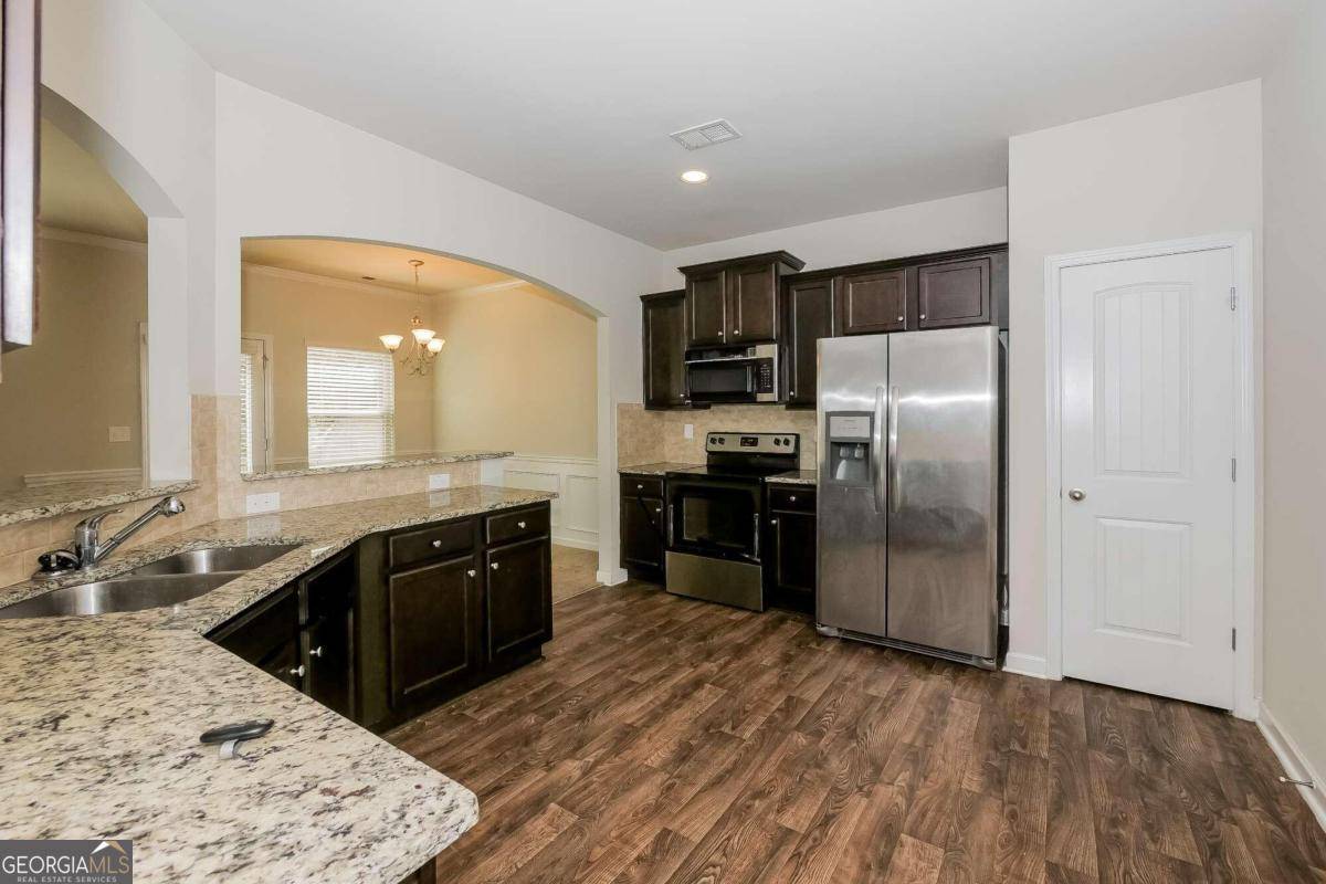 Union City, GA 30291,4494 Ravenwood DR