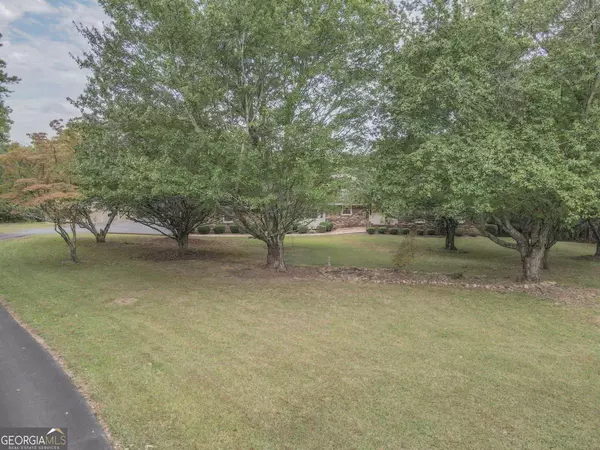 Roopville, GA 30170,375 Roopville Veal RD