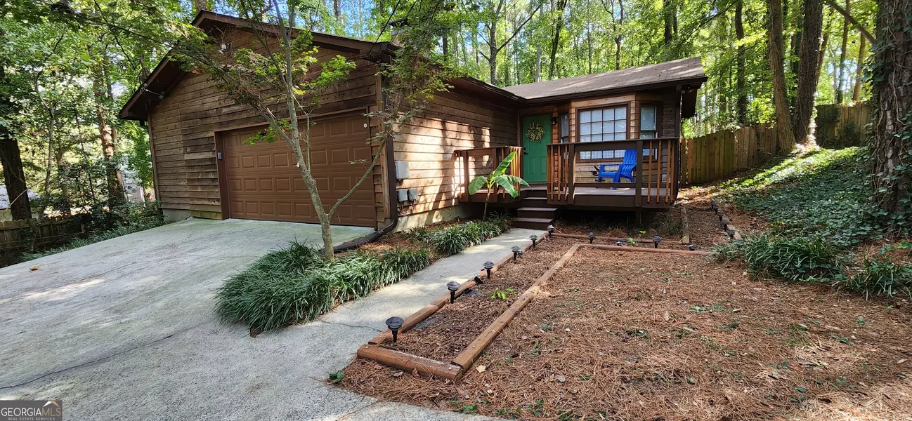 5023 Rockbridge RD, Stone Mountain, GA 30088