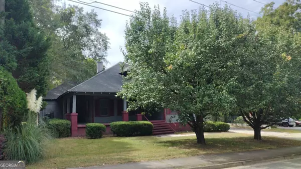 Macon, GA 31204,3778 Log Cabin