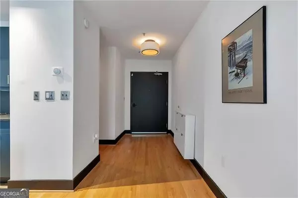 Atlanta, GA 30306,790 North AVE NE #204