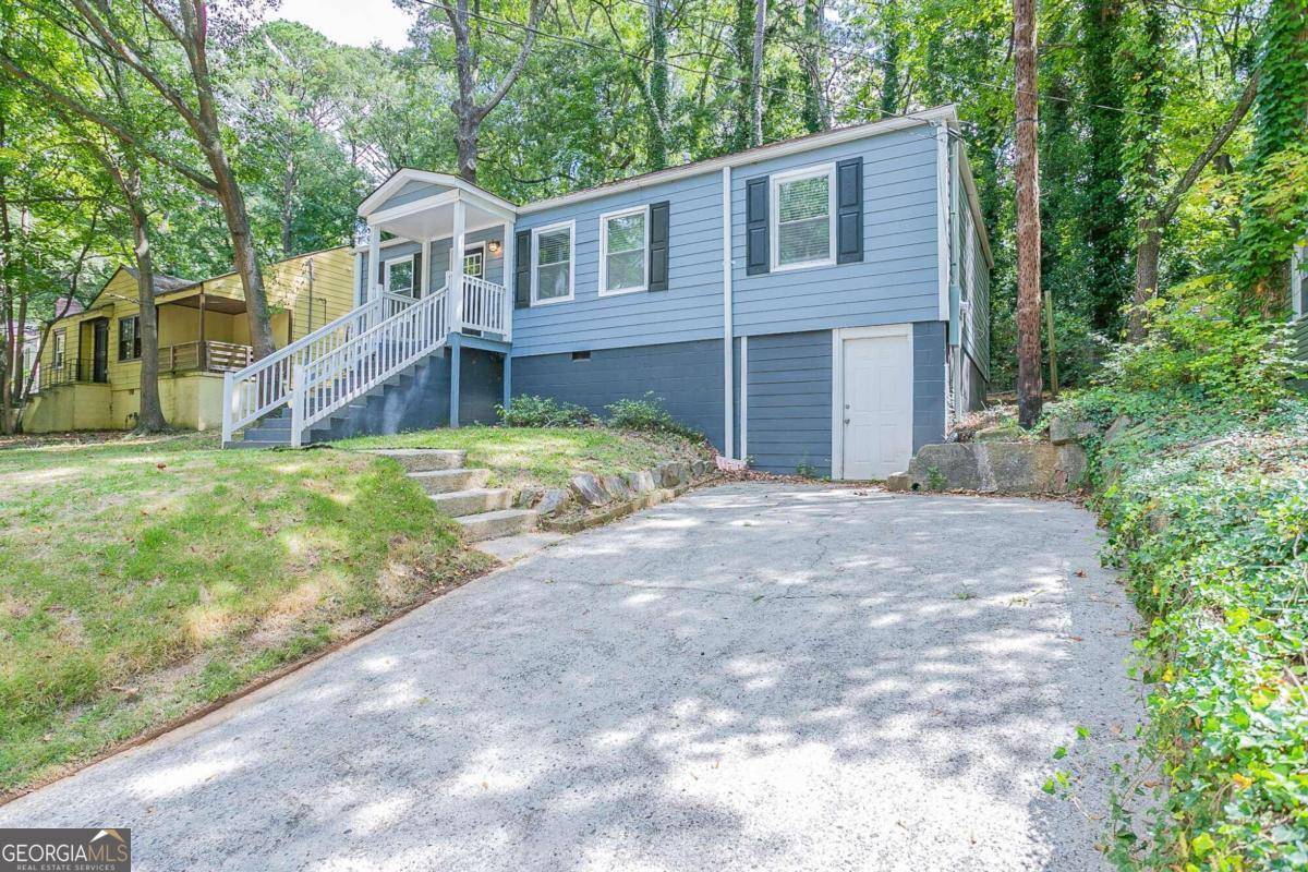 Atlanta, GA 30344,2836 Harlan DR
