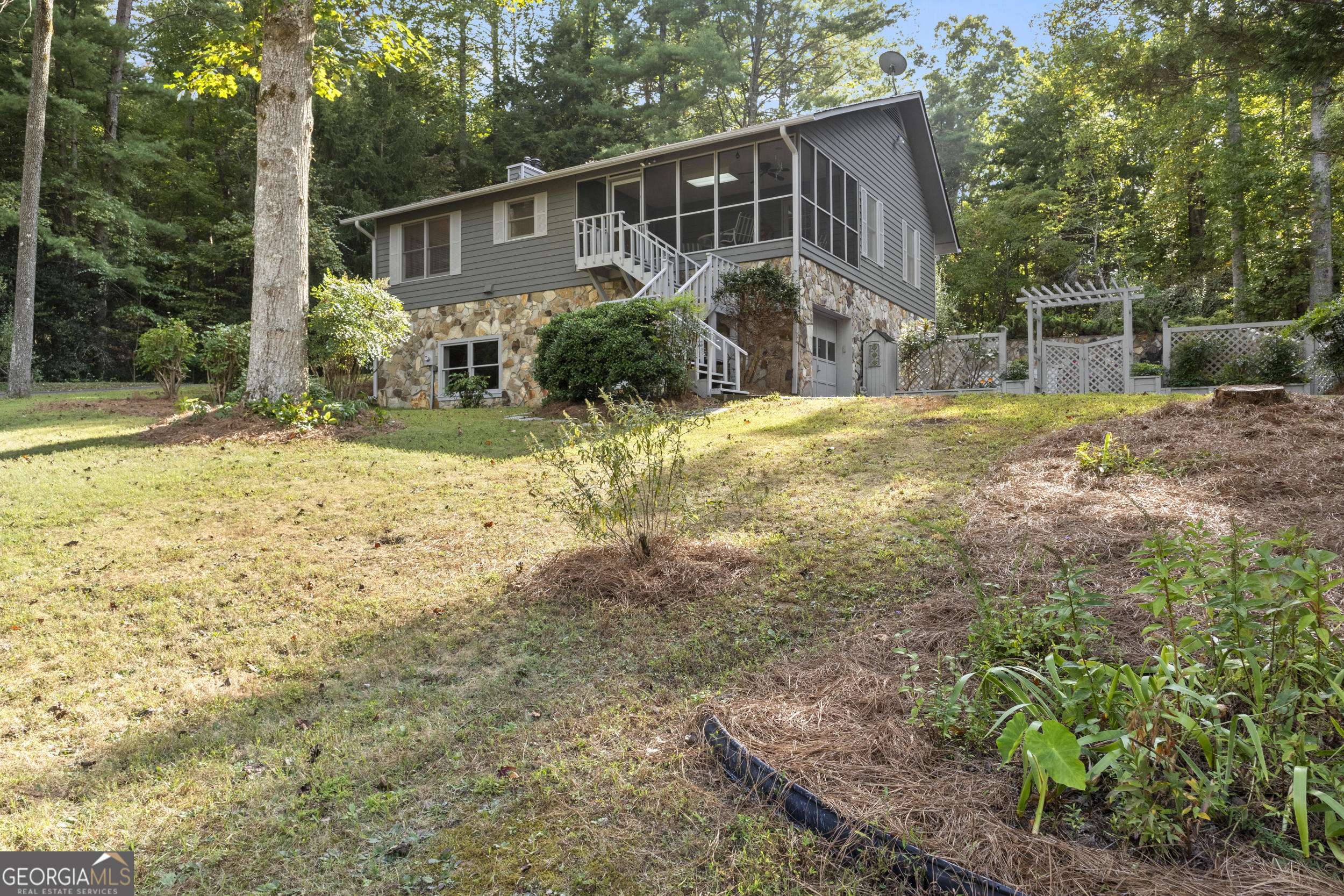 Clarkesville, GA 30523,538 Old Burton RD