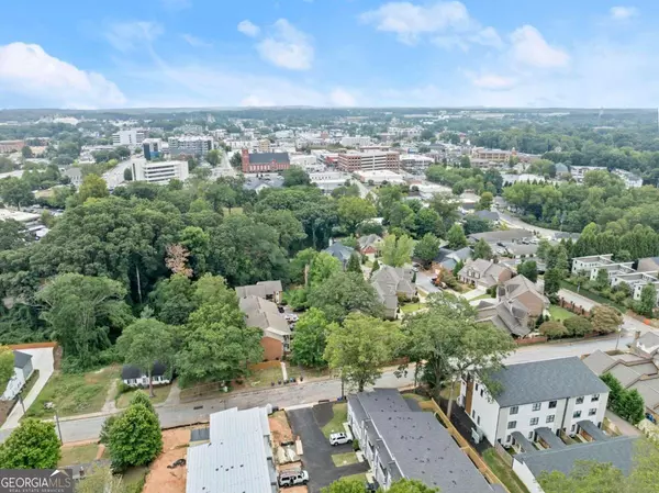 Gainesville, GA 30501,372 Forrest AVE