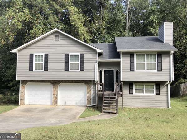 6190 Tucker LN, Union City, GA 30291