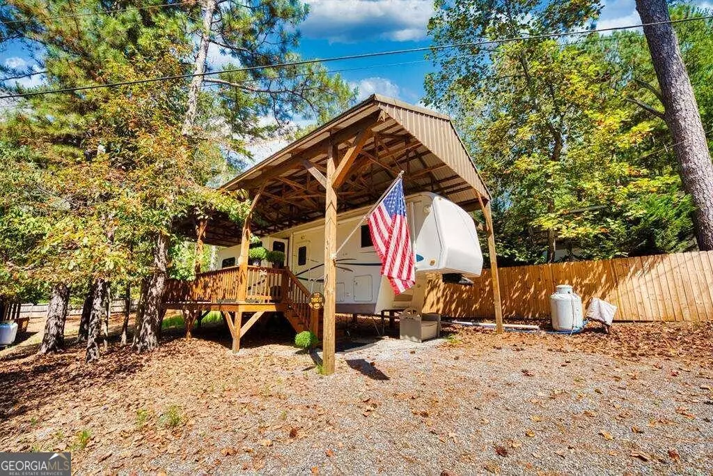 Ellijay, GA 30540,112 3rd ST