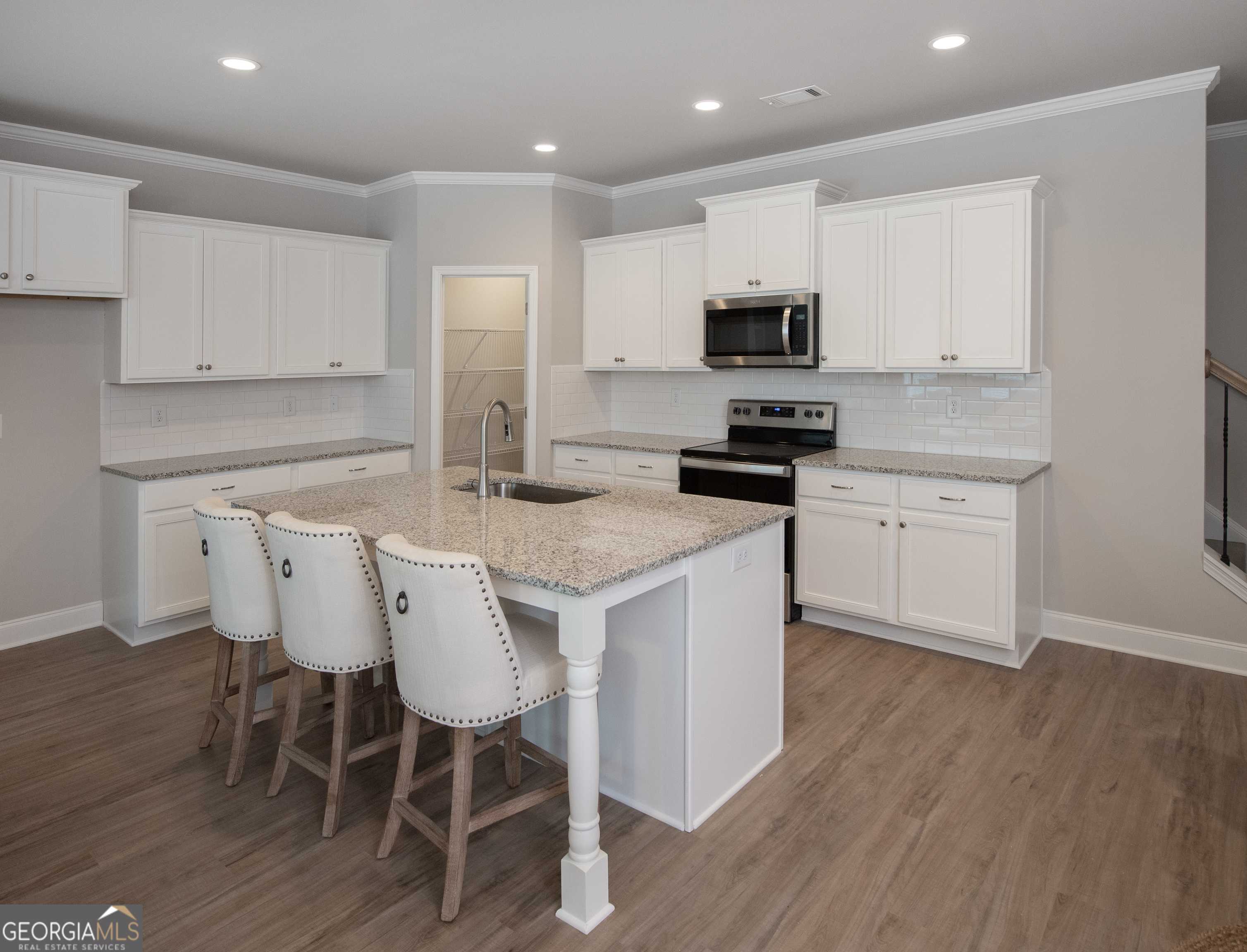 Flowery Branch, GA 30542,5381 GRAY BIRCH BND