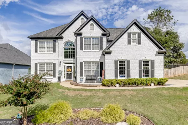 6354 Chestnut Pkwy, Flowery Branch, GA 30542