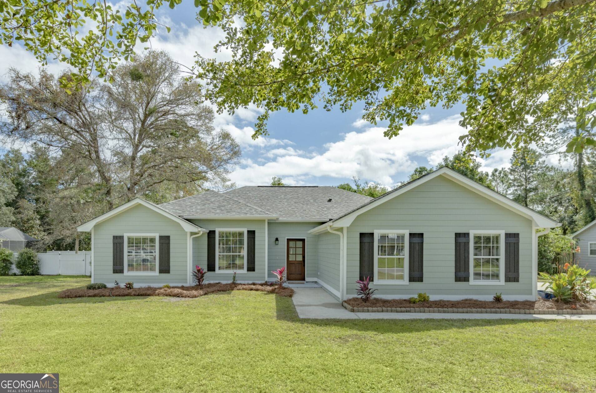 94 Deals CIR N,  Woodbine,  GA 31569