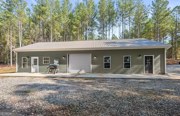 Dahlonega, GA 30533,228 Larmon Forks