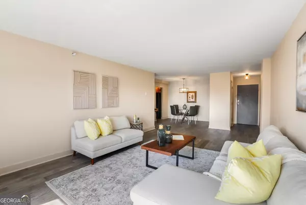 Atlanta, GA 30305,2479 NE Peachtree RD NE #1002