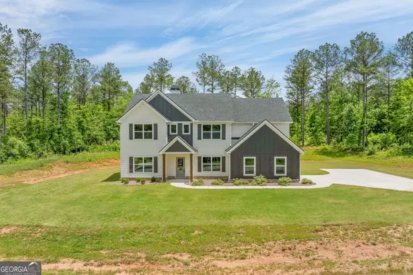 149 Golden Creek, Grantville, GA 30220