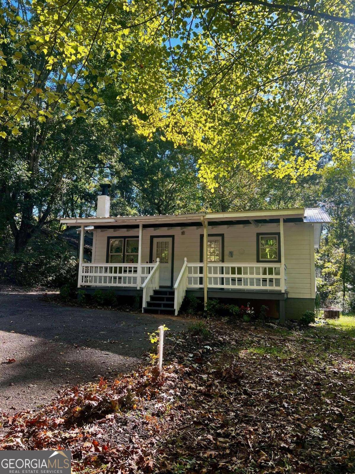 438 Sanders ST, Clarkesville, GA 30523
