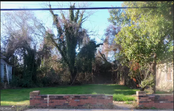 1462 4th AVE,  Macon,  GA 31201