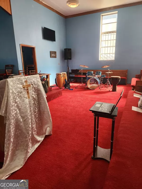 Atlanta, GA 30318,1493 Joseph E Boone BLVD