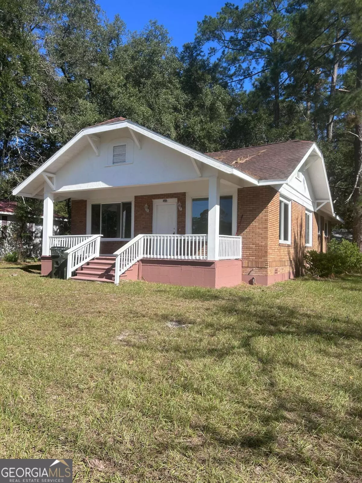 Waycross, GA 31501,506 St Marys DR