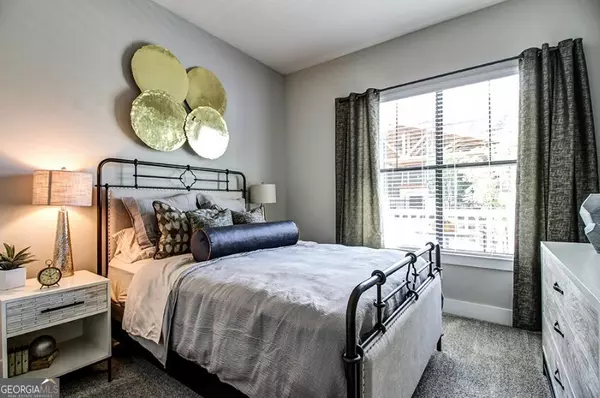 Atlanta, GA 30318,1824 Defoor AVE NW #2208