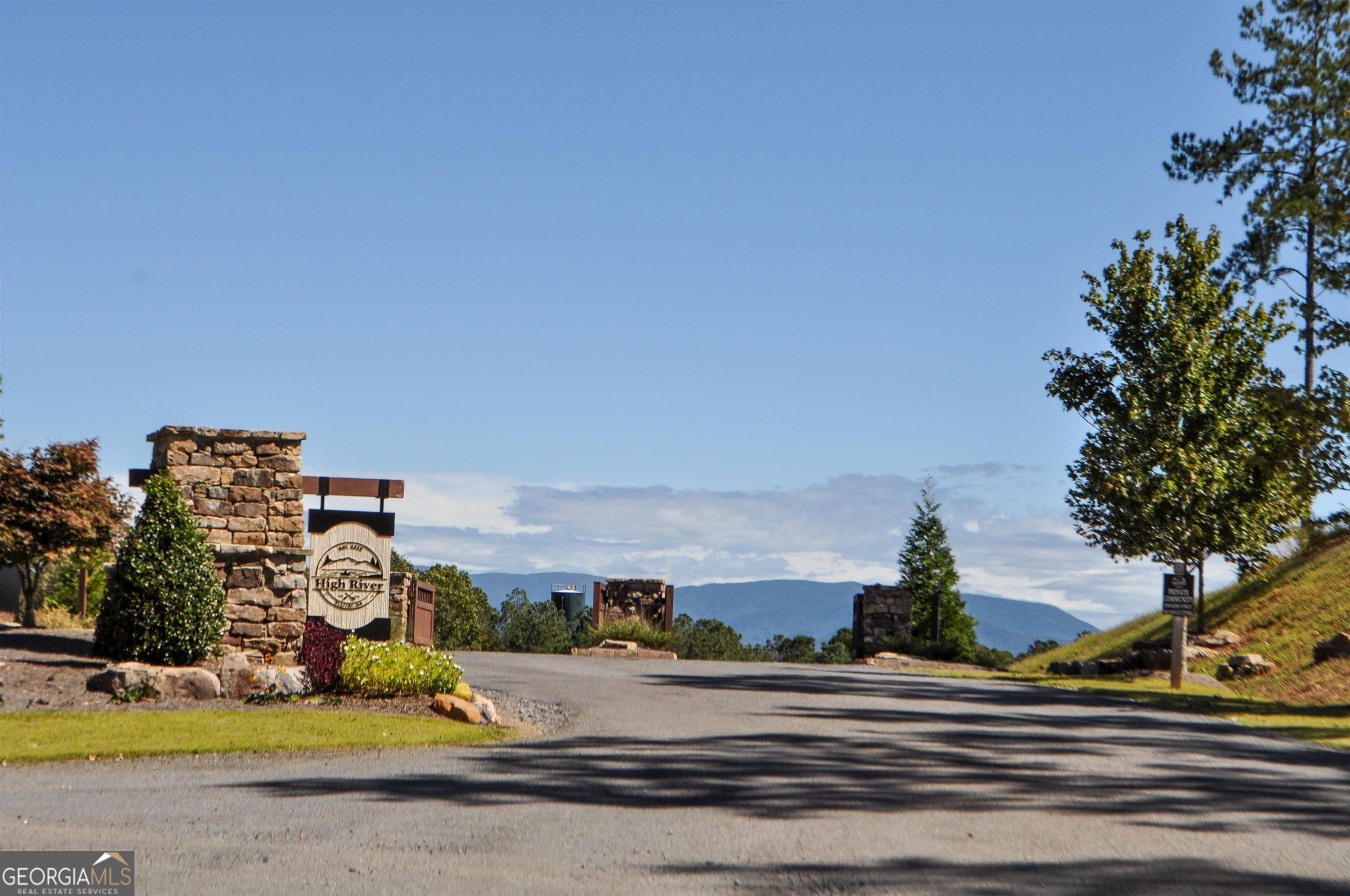 Ellijay, GA 30540,194 Lecroy DR #194