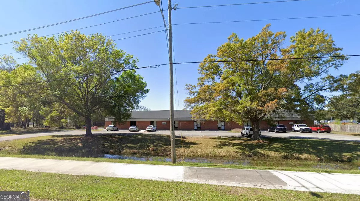 St. Marys, GA 31558,927 Point Peter RD #2