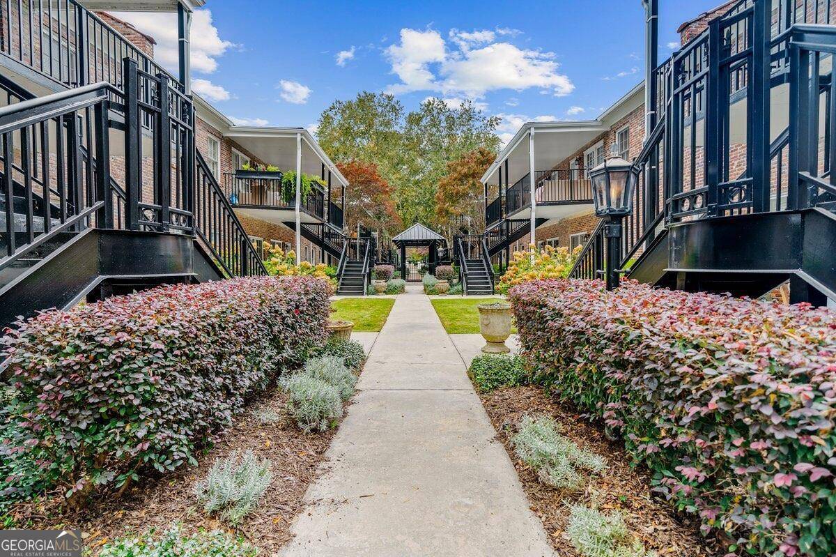 Atlanta, GA 30319,3675 Peachtree RD NE #20