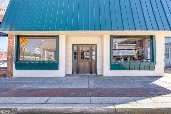 Royston, GA 30662,24 Hartwell ST
