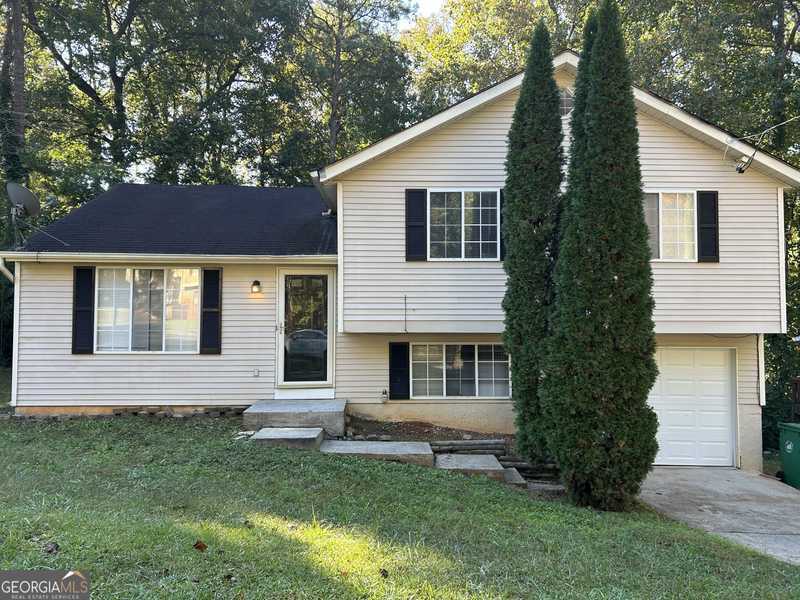 493 Village Square, Stone Mountain, GA 30083