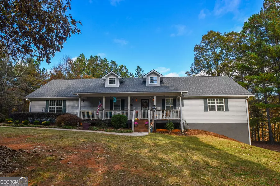 279 Old Cherokee RD, Cleveland, GA 30528