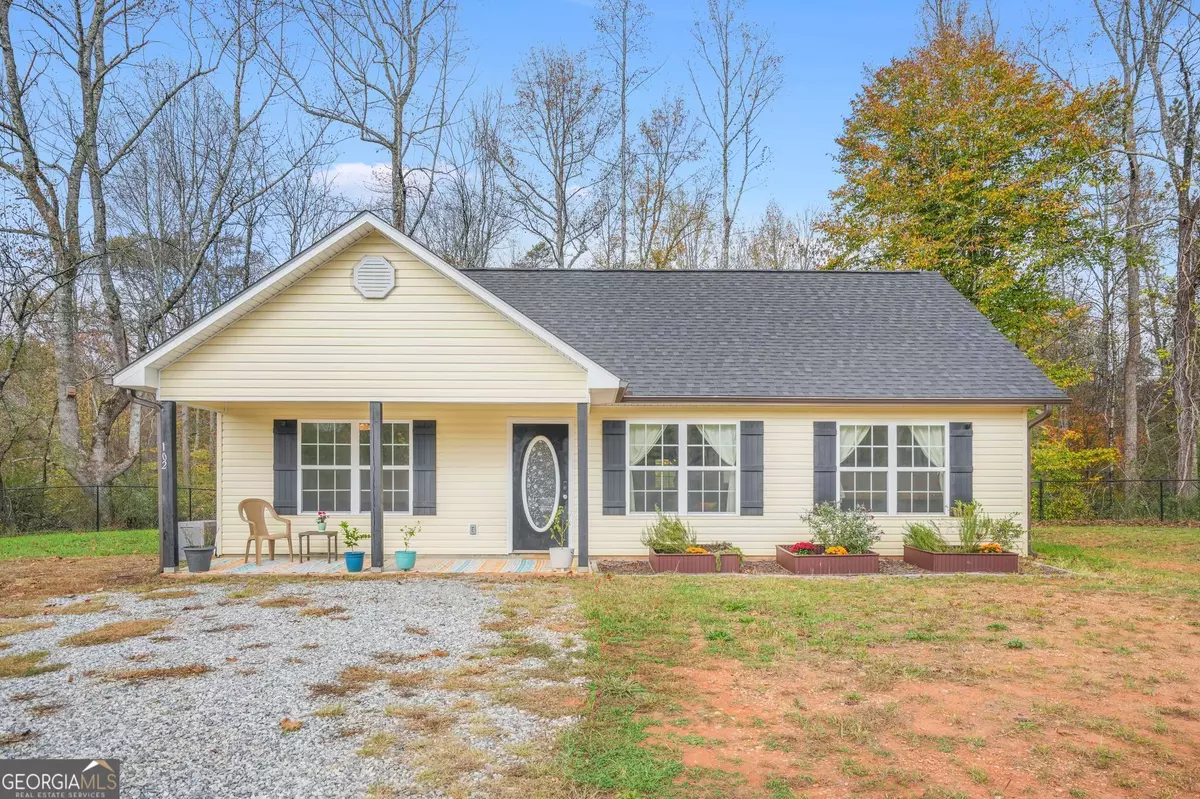 Dahlonega, GA 30533,102 Pine Corner