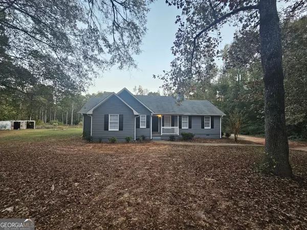 1595 Jackson Lake RD, Jackson, GA 30233