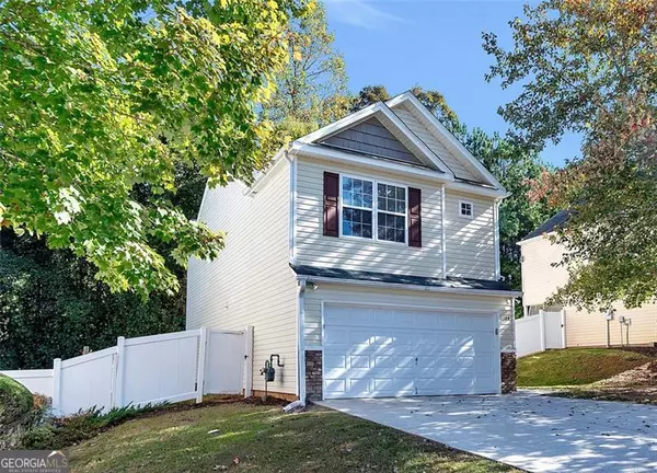 Dallas, GA 30157,124 SILVER FOX TRL
